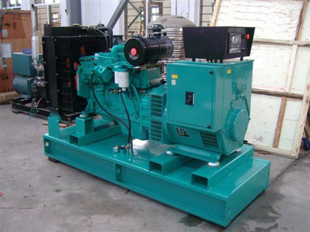 夏县200kw康明斯柴油发电机组图片 夏县200kw康明斯柴油发电机组图片